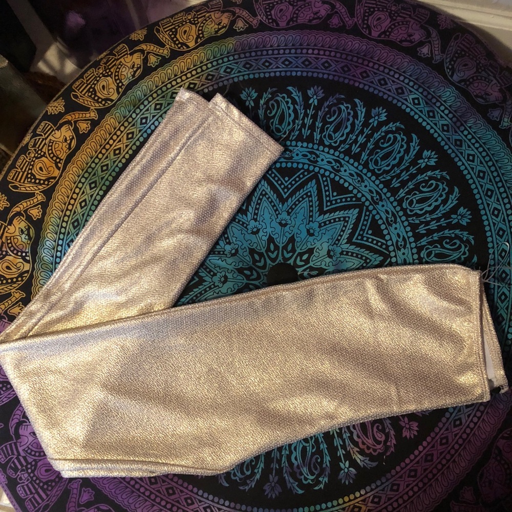 Shimmer gold leggings